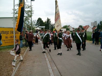 Die Nordheimer Schützen beim Fest der FFW Nordheim im Juli 2004 Die Nordheimer Schützen beim Fest der FFW Nordheim im Juli 2004
